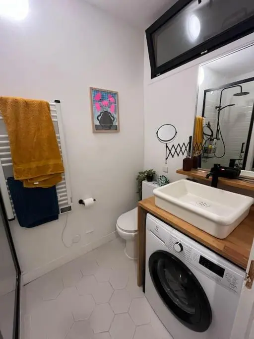 Image 3 of Appartement avec cour