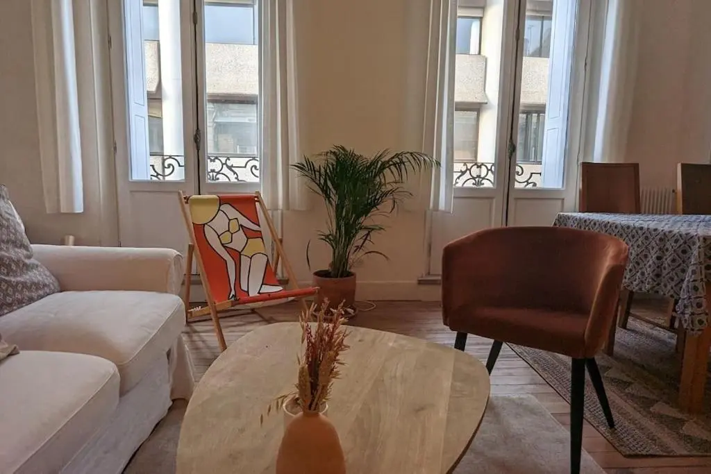 Image 2 of Appartement d’exception au cœur de Bordeaux