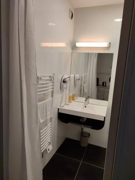 Image 3 of Appartement quartier Chartrons avec climatisation