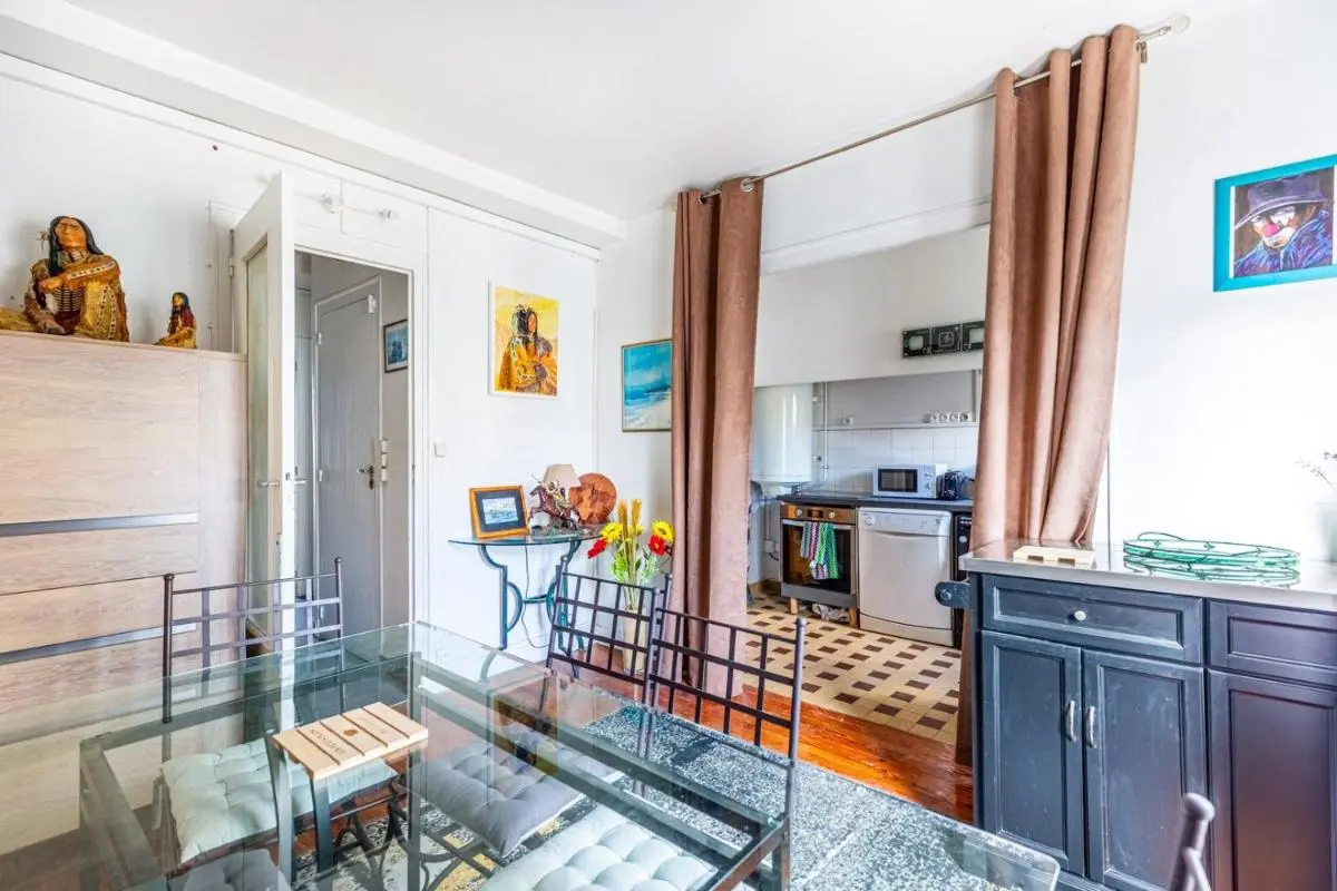 Image 5 of Bel Appartement Capucins – Victoire