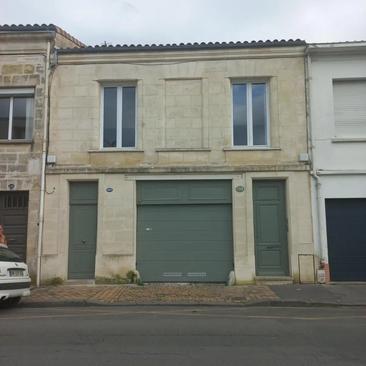 Image 4 of Bordeaux Chartrons superbe T2 avec terrasse