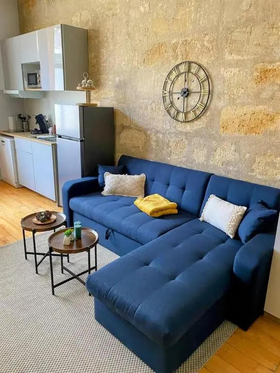 Image of Charming apartment Bordeaux TRAM D Croix Seguey