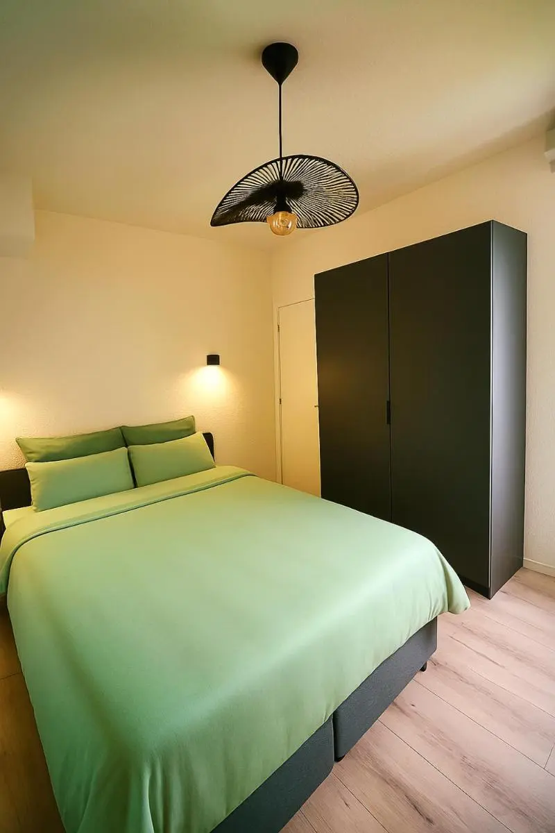 Image 2 of Chartrons – Appartement cosy avec grande terrasse