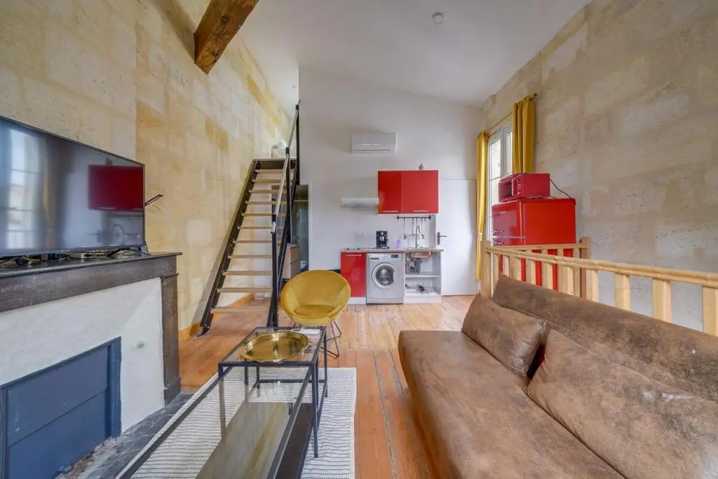 Image of Cozy duplex – Heart of Chartrons