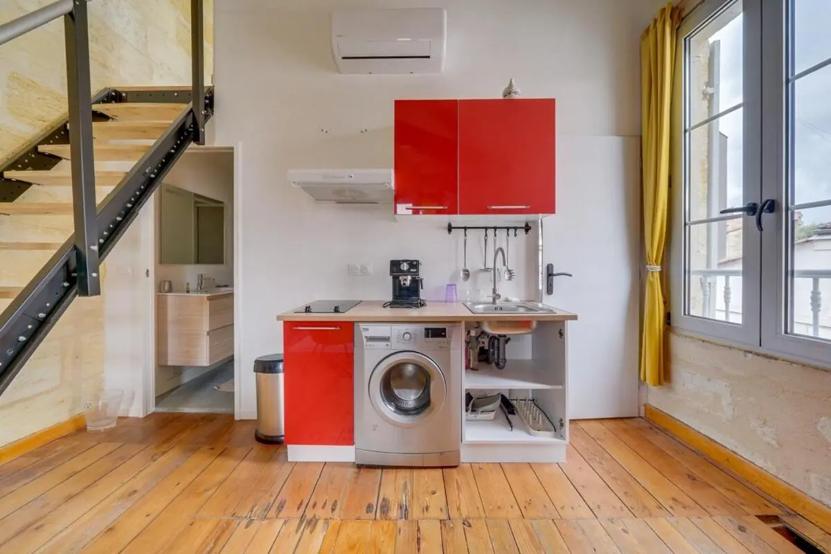 Image 2 of Cozy duplex – Heart of Chartrons