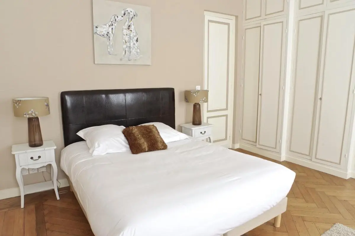 Image 6 of Louis Combes – Localisation exceptionnelle 1 chambre parking