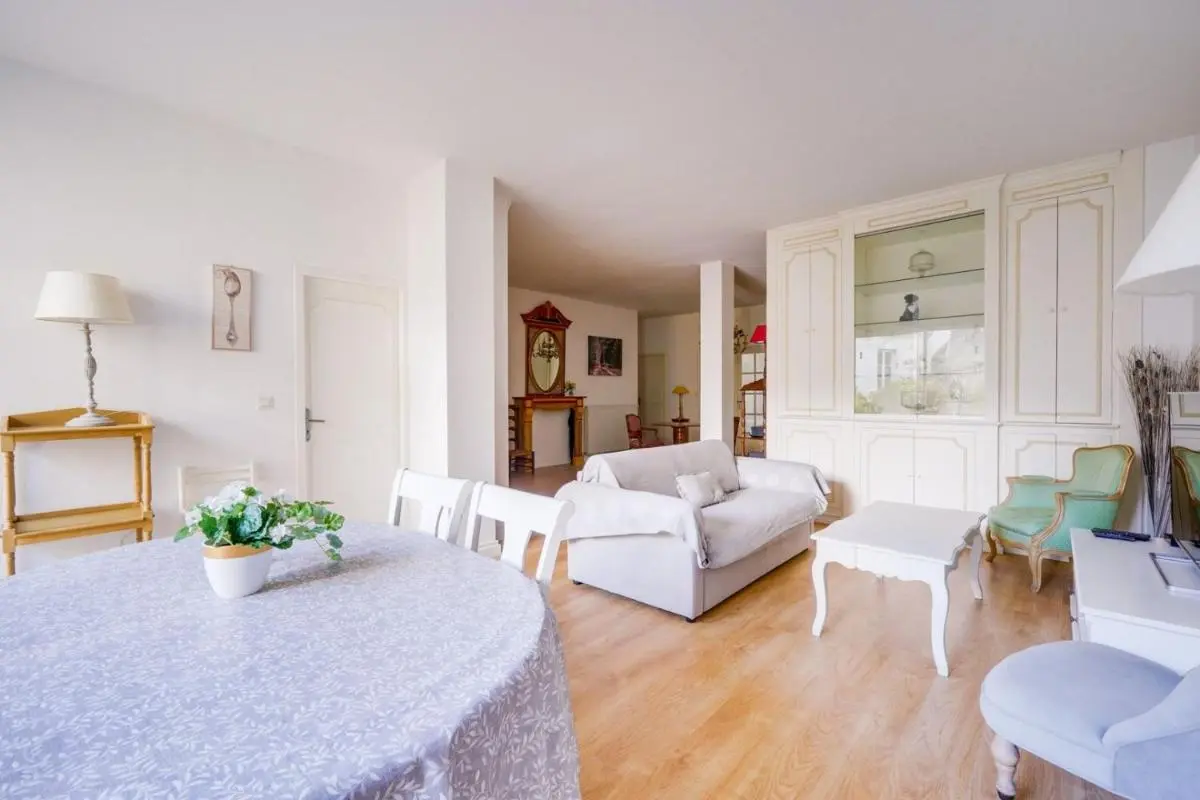Image 3 of Lovely apartment with exceptional terrace