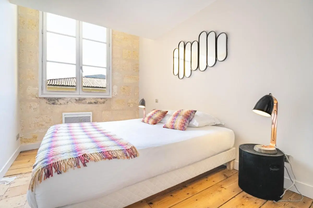 Image 4 of Magnifiques Appartements sur les Quais de Bordeaux