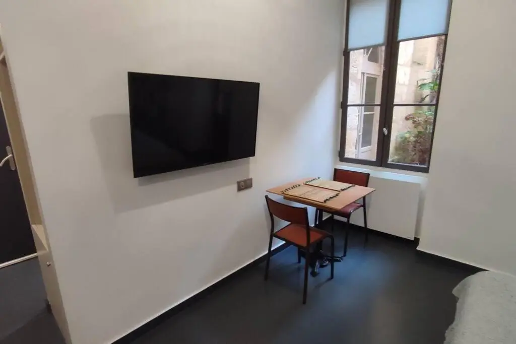 Image 4 of Studio au cœur des Chartrons