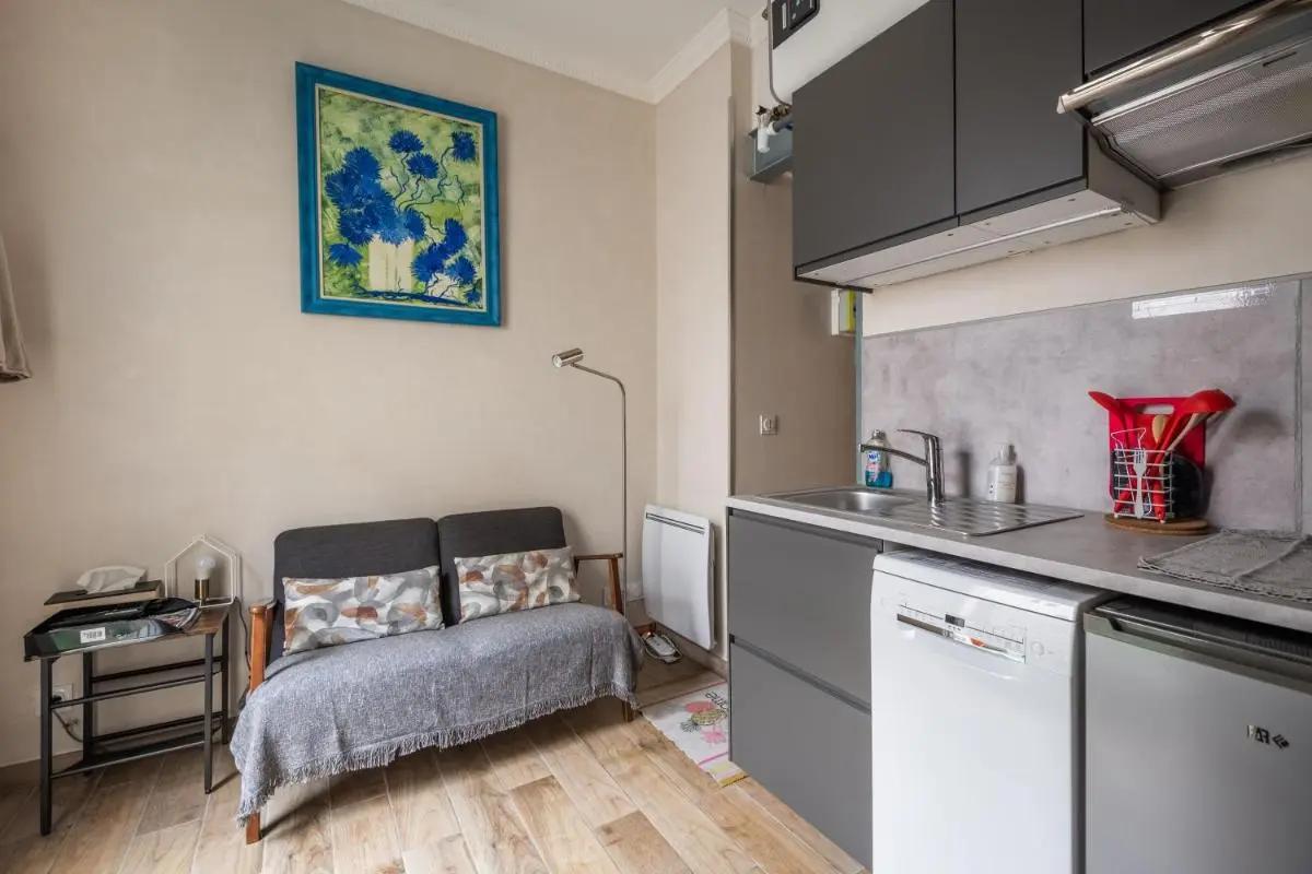 Image 2 of Studio en Duplex-Aircon-Terrasse-Parking-Calme