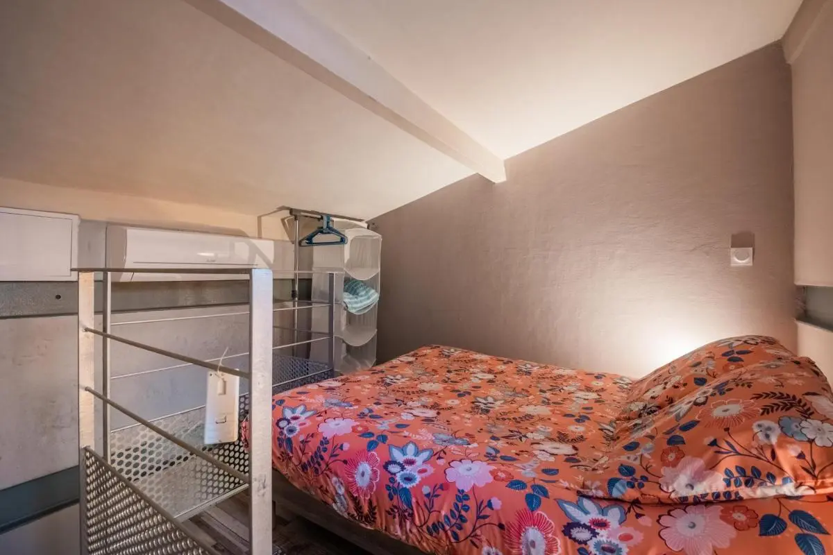 Image 6 of Studio en Duplex-Aircon-Terrasse-Parking-Calme