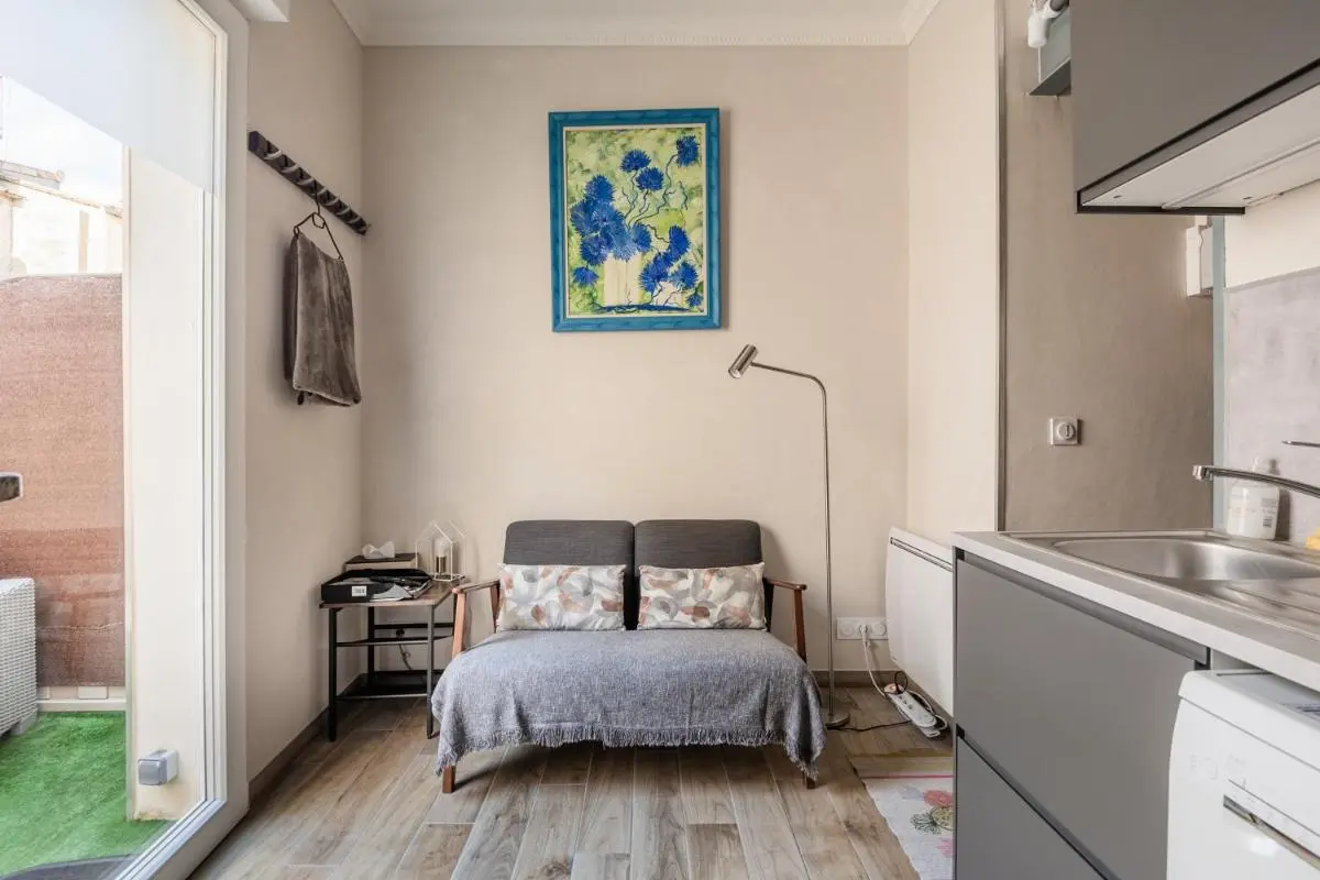 Image 1 of Studio en Duplex-Aircon-Terrasse-Parking-Calme