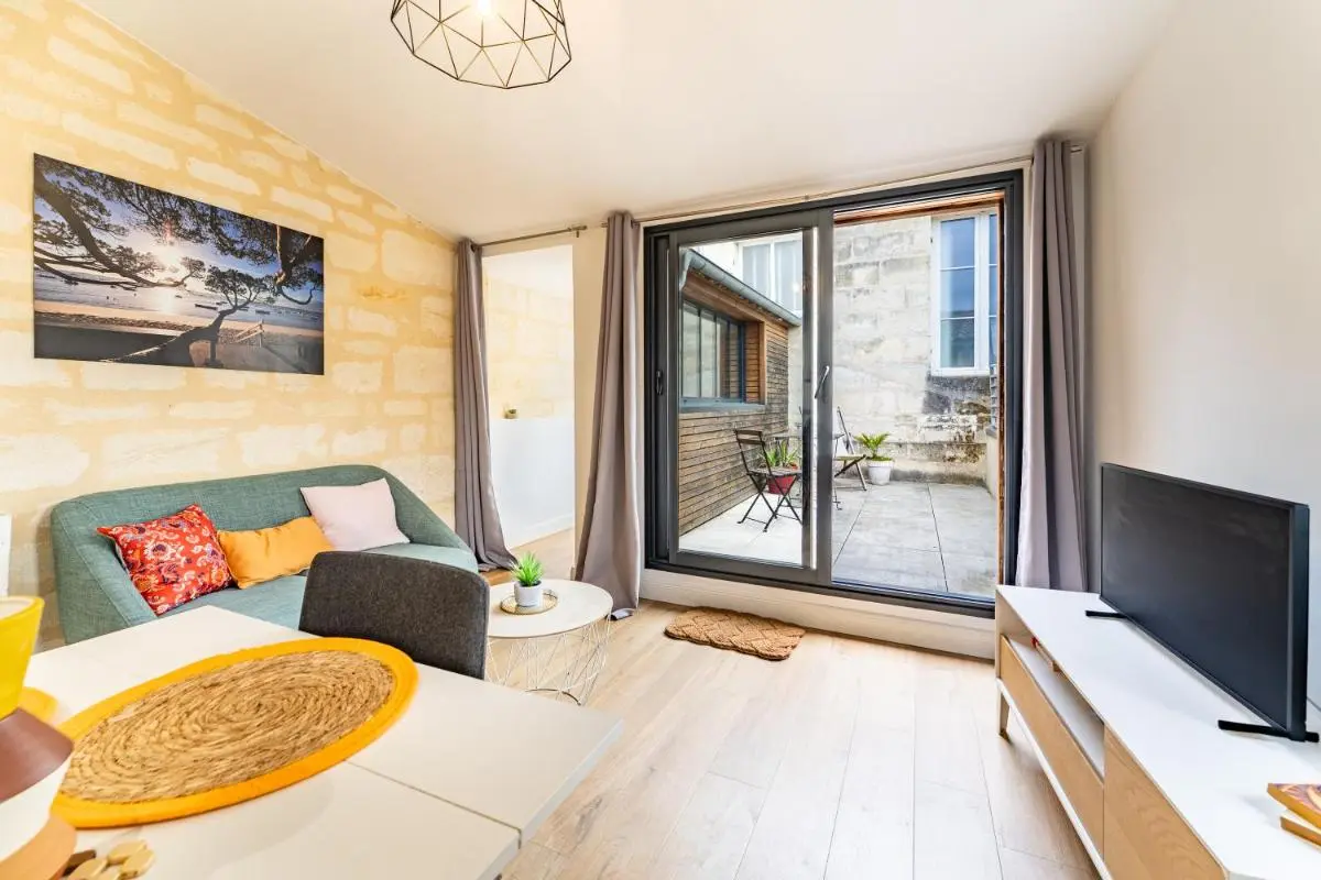 Image 1 of Superbe Appartement avec Terrasse en Centre Ville