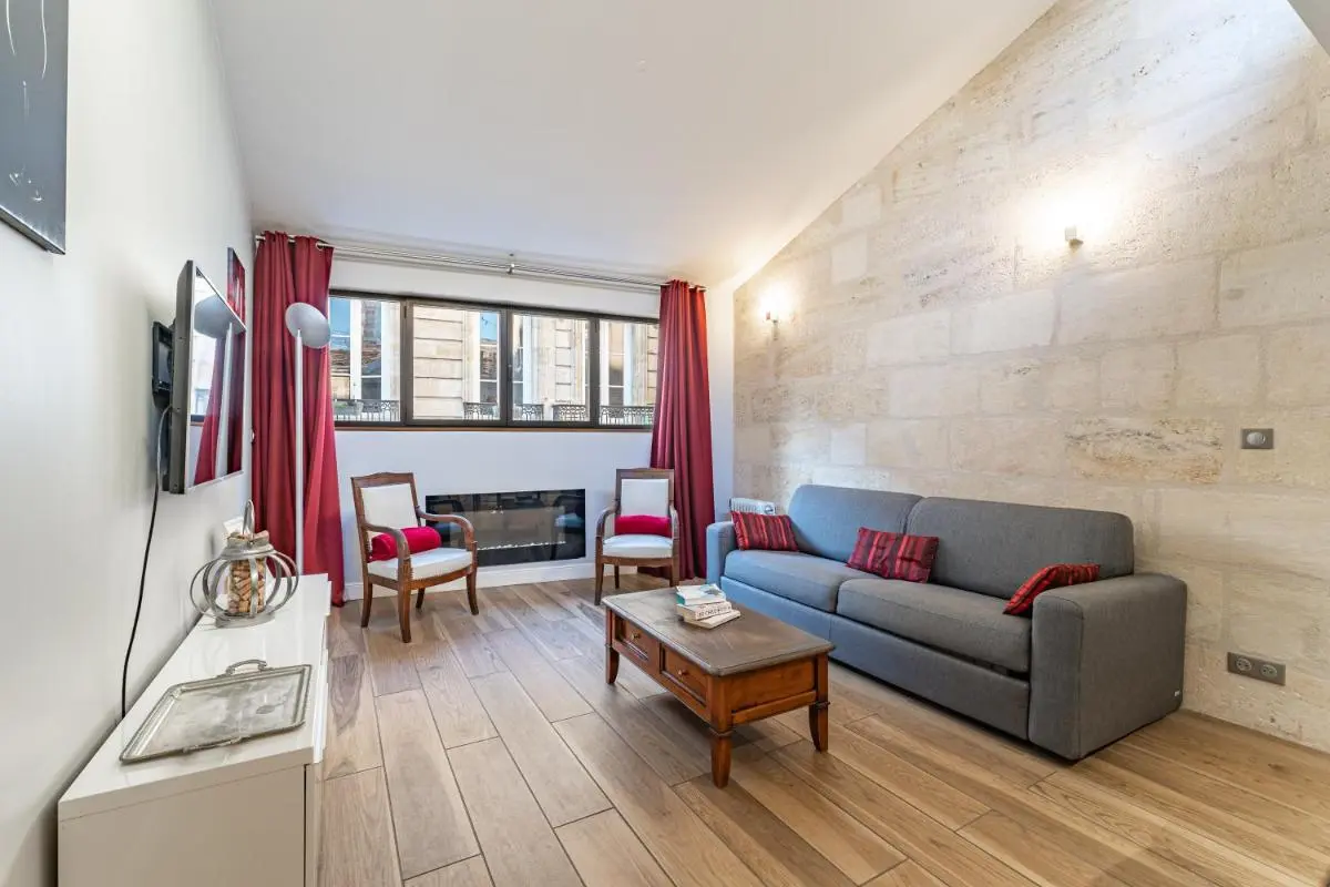 Image 5 of Superbe Duplex en Hypercentre avec Rooftop et Climatisation