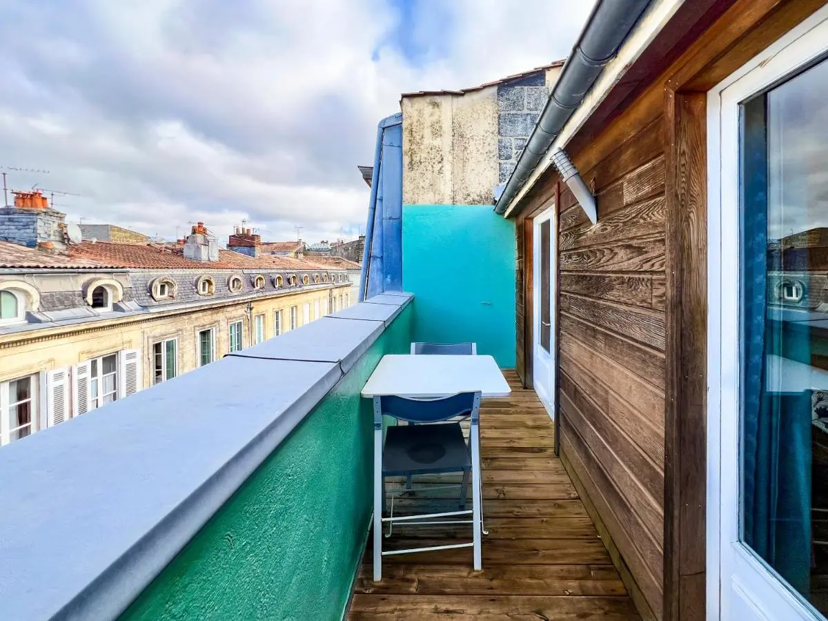 Image 6 of Superbe Studio Climatise avec Terrasse en Hyper Centre