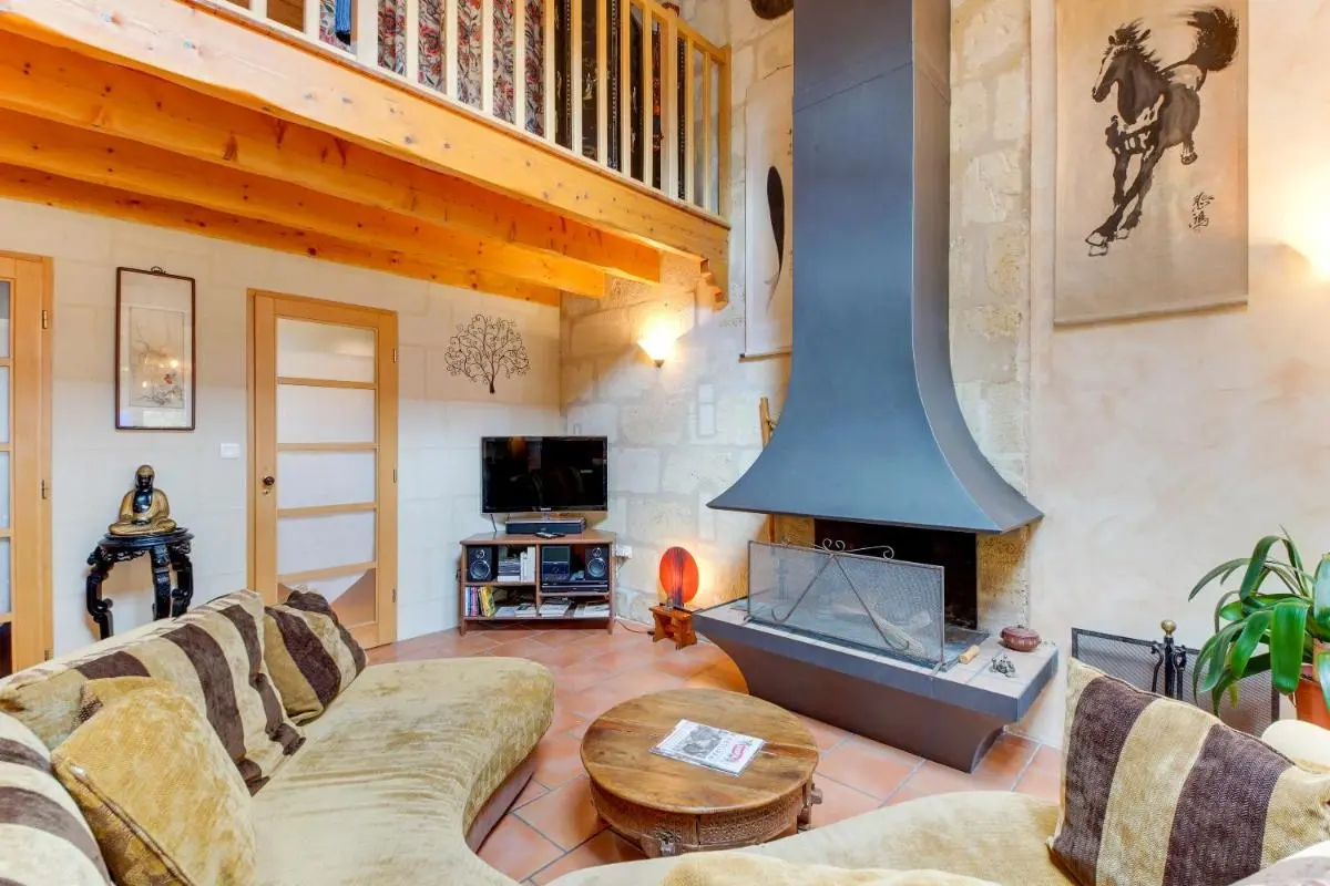 Image 4 of Superbe maison en pierre bordelaise
