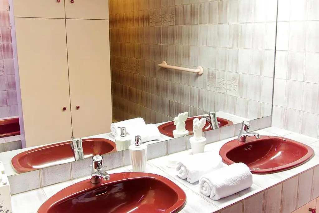 Image 6 of Trois Conils – Localisation exceptionnelle 3 chambres 3 salles de bain Parking
