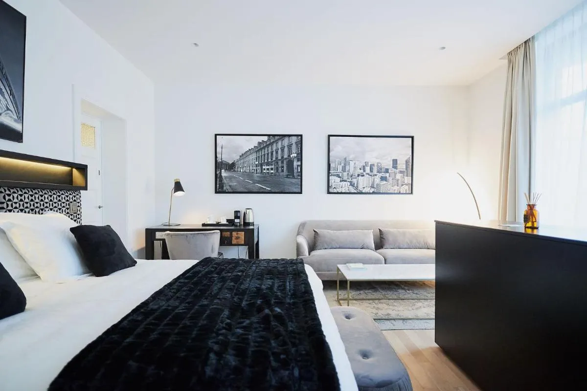 Image 4 of B&B Suites 124