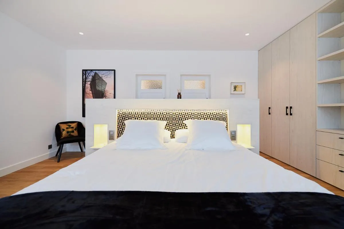 Image 6 of B&B Suites 124