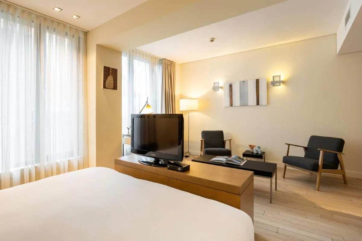 Image 1 of B-aparthotel Grand Place