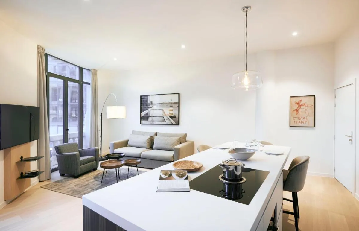 Image 4 of Brussels Splendor Suites