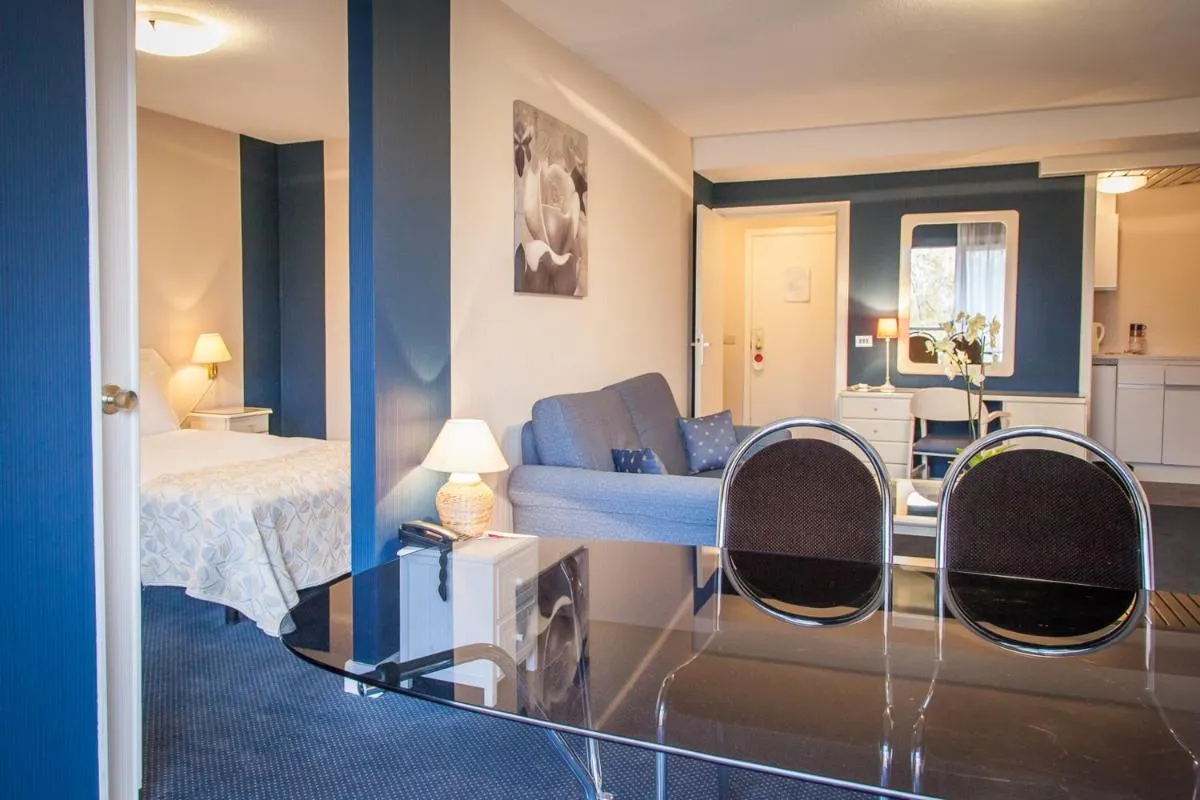 Image 2 of First Euroflat Hotel