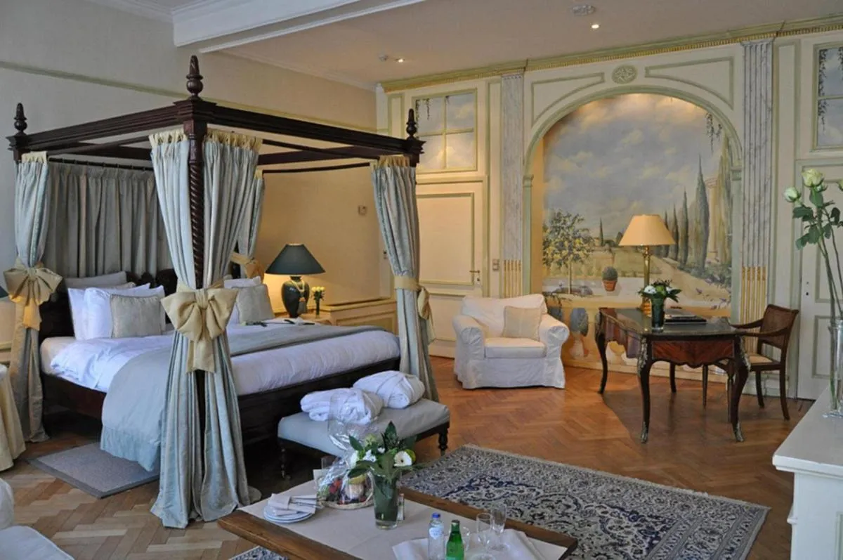 Image 3 of Hotel Le Dixseptième