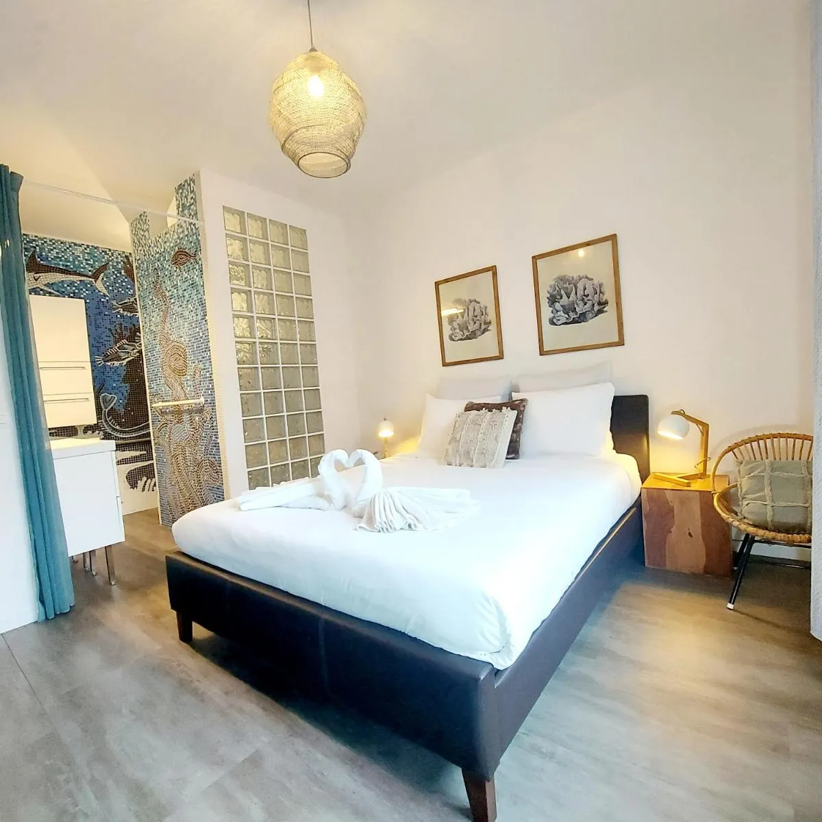 Image 1 of New Charming Grand Place Apartment