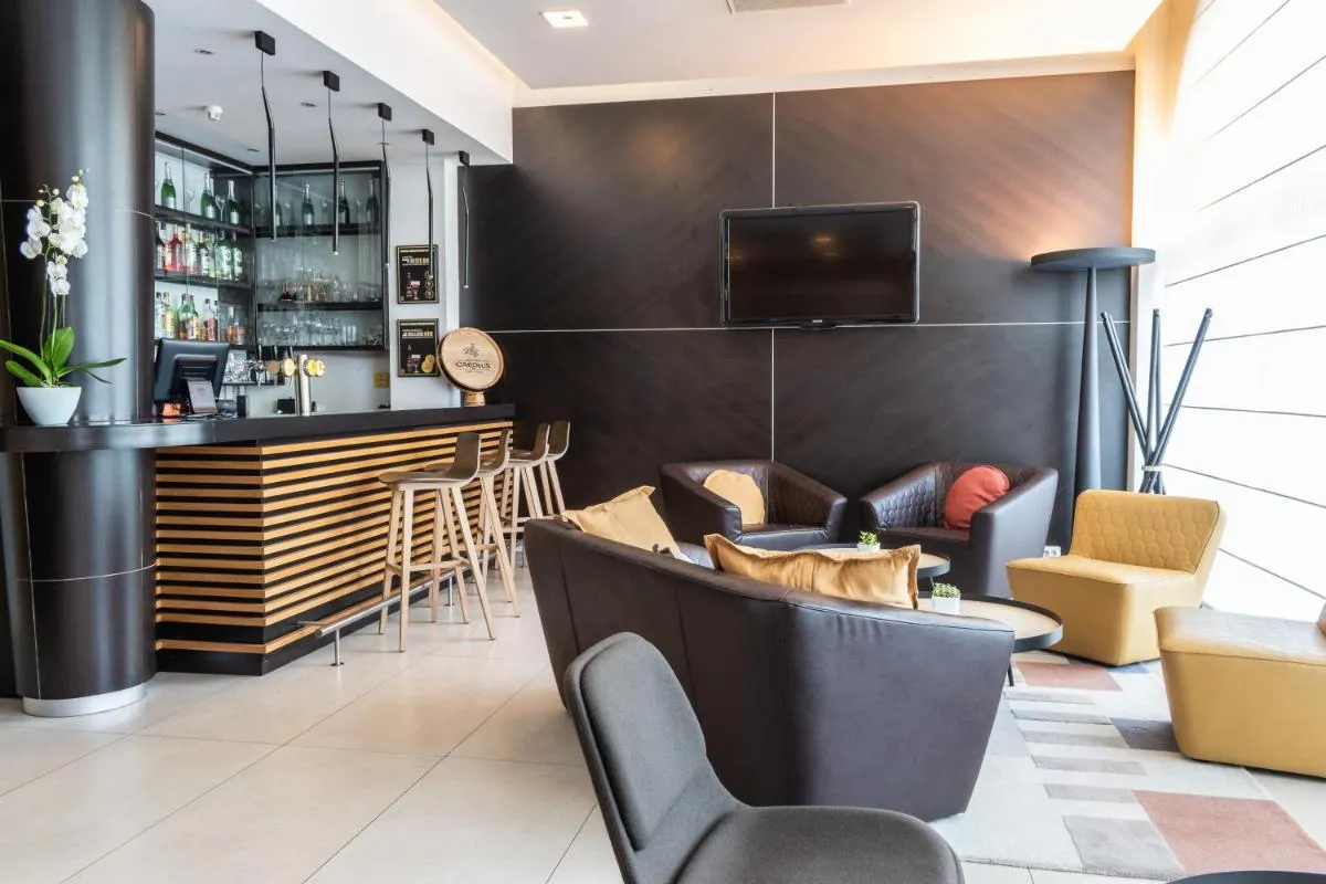 Image 2 of Novotel Brussels Centre Midi