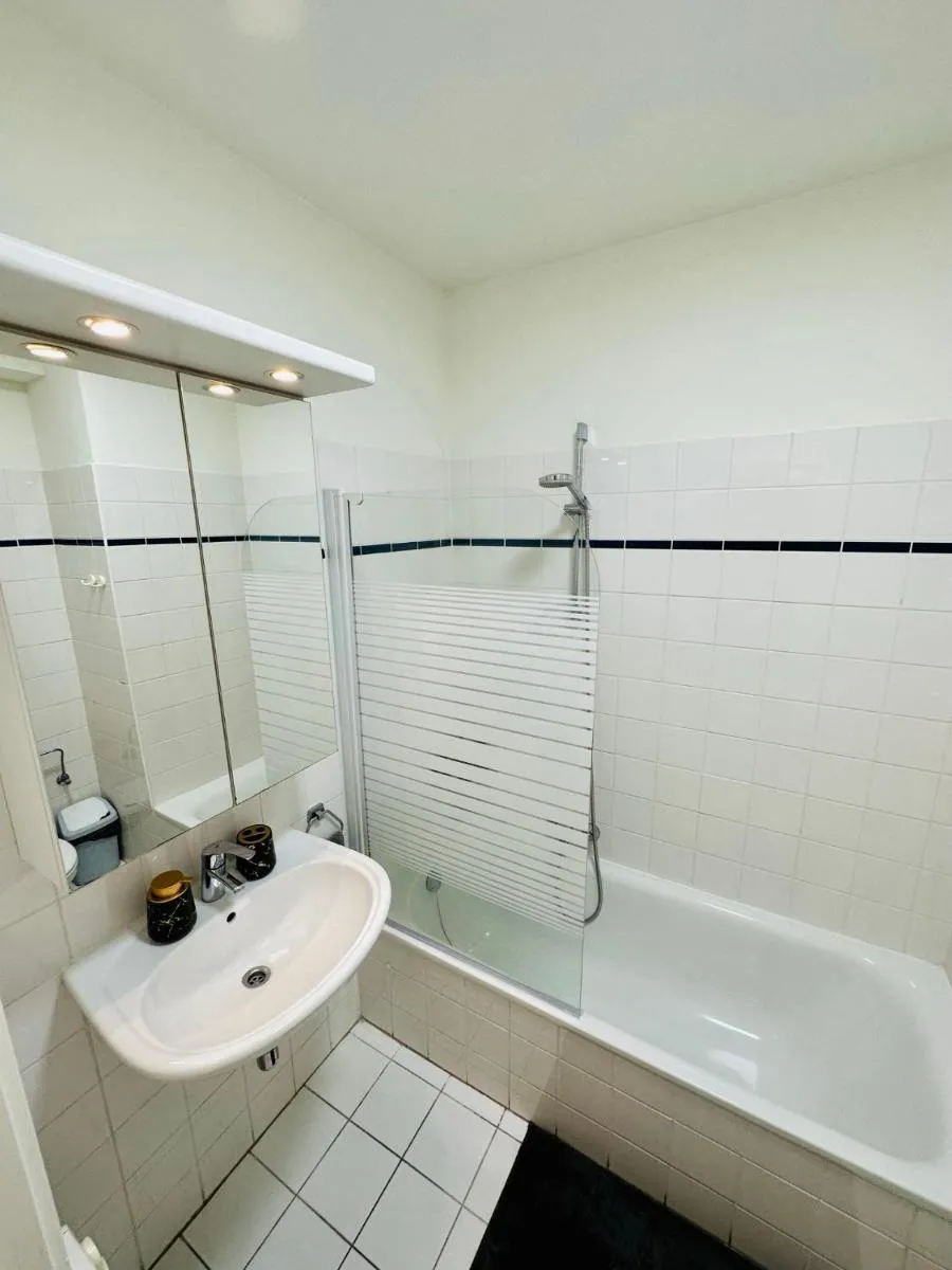 Image 4 of Urbanstay Suites Apartment In Charming Sablon