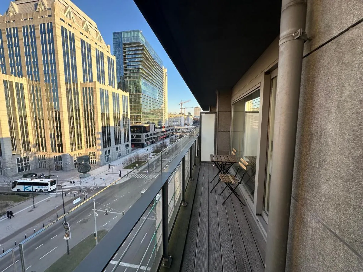 Image 6 of 2 Bedroom Apartment in Center with Balcony