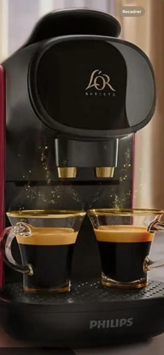 Image 4 of 2 Bedroom Apartment in Center with Balcony