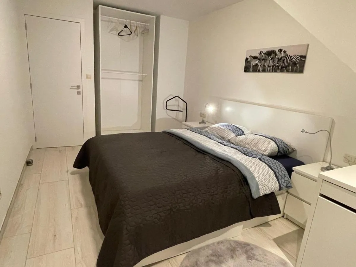 Image 1 of Appartement charmant proche de l’Atomium