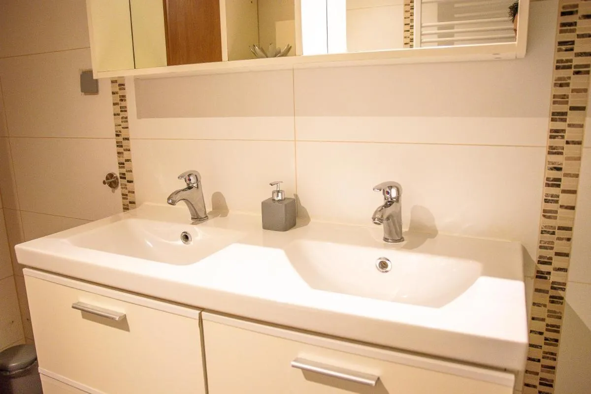 Image 2 of Archimede Guest House