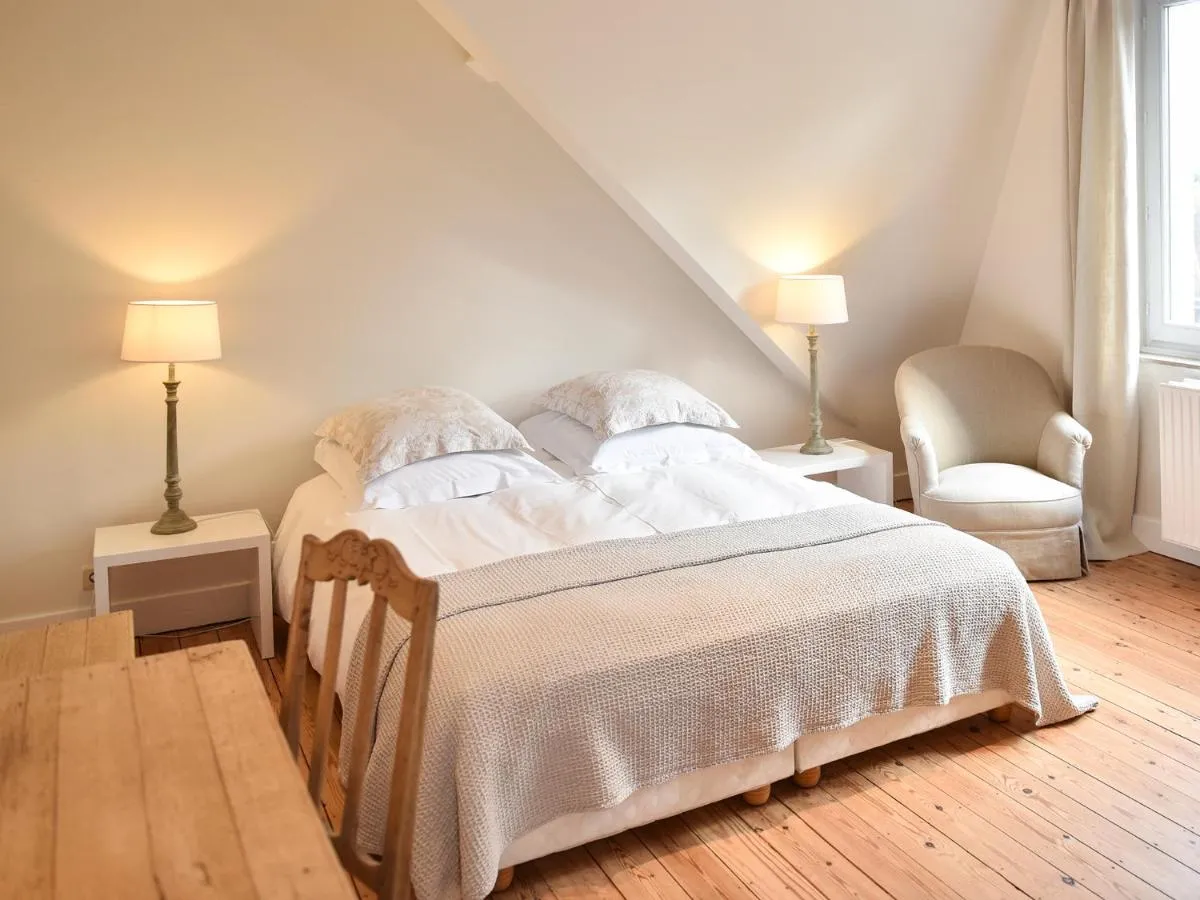 Image 1 of B&B Salve