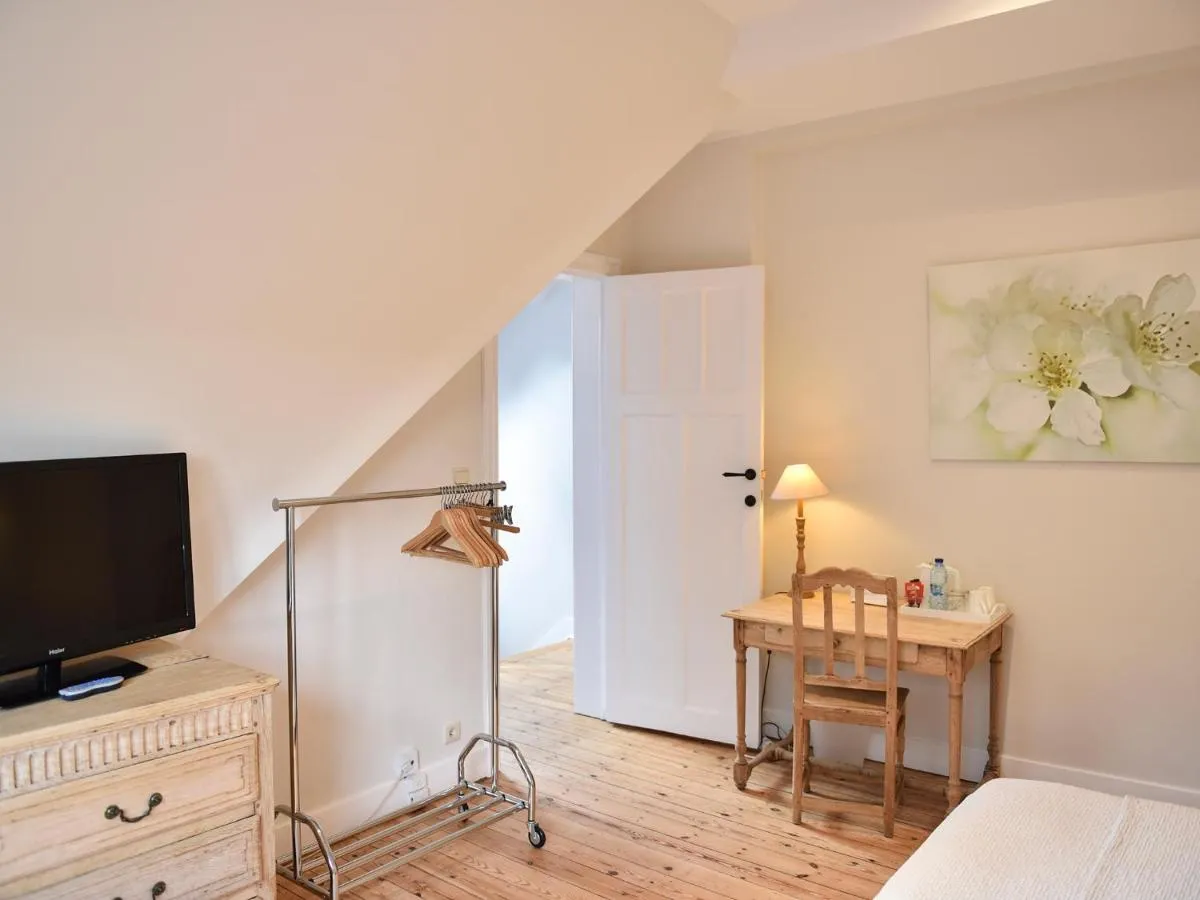 Image 2 of B&B Salve