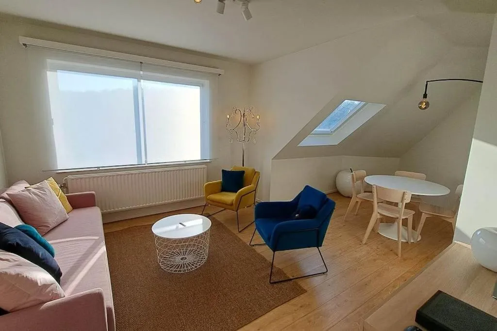 Image 2 of Chez la Baronne