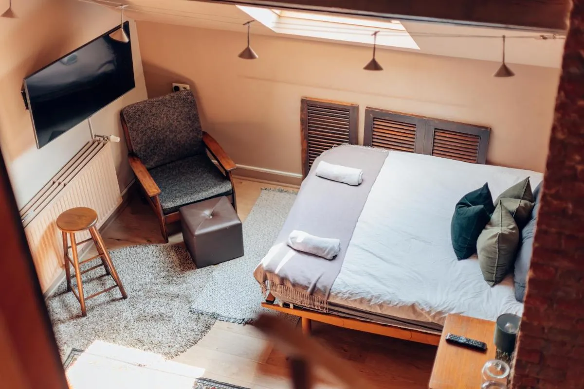 Image 4 of Comenstay Brussels