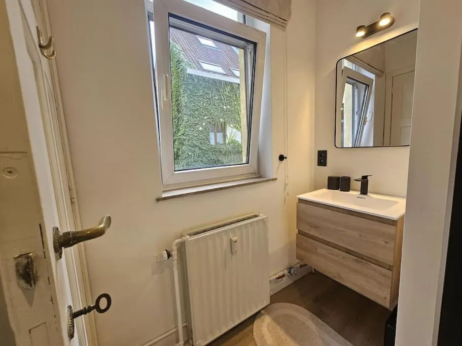 Image 1 of Cosy appartement Automne