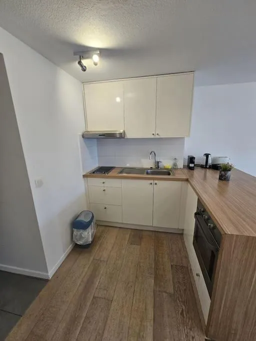 Image 4 of Cosy studio 4