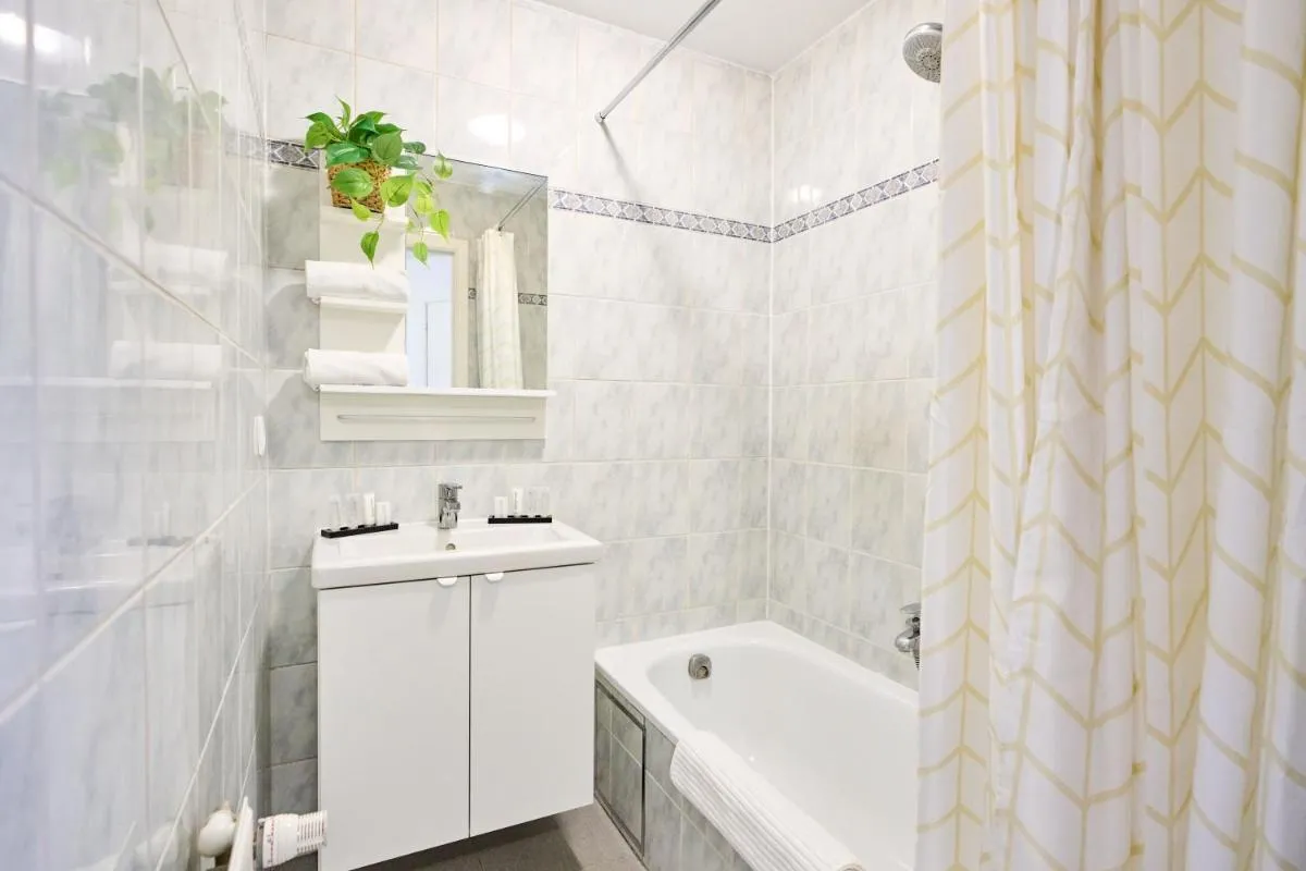 Image 6 of Downtown Brussels Apartment