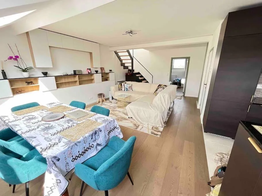 Image of Duplex avec terrasse quartier européen