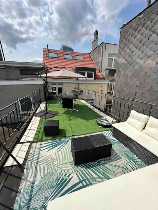 Image 5 of Duplex avec terrasse quartier européen
