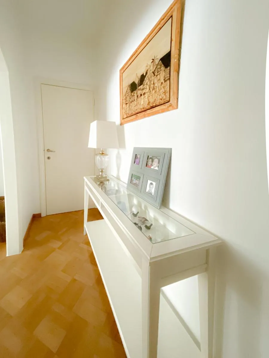 Image 4 of Elegance ,Space & Luxury in Brussels
