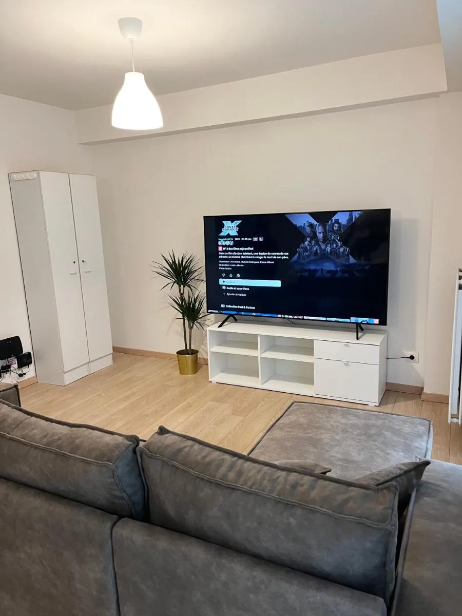 Image 3 of Elegant flat – Center of Brussels