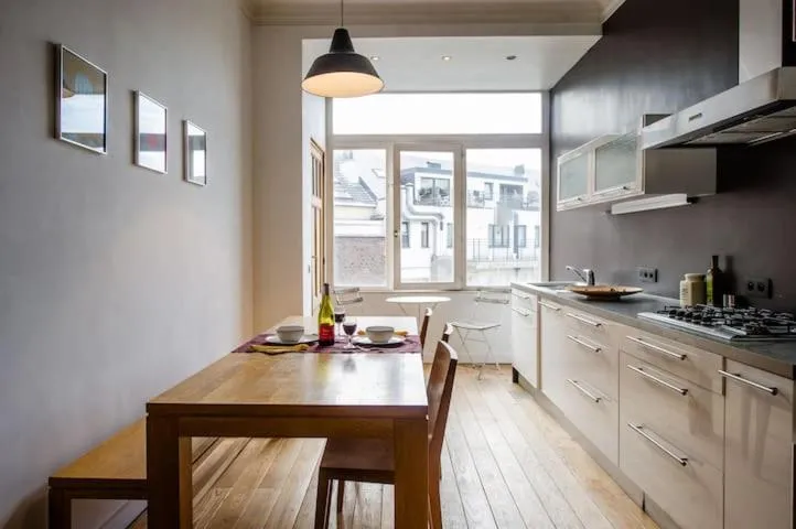 Image 4 of Grand appartement d’artiste cosy et proche de tout