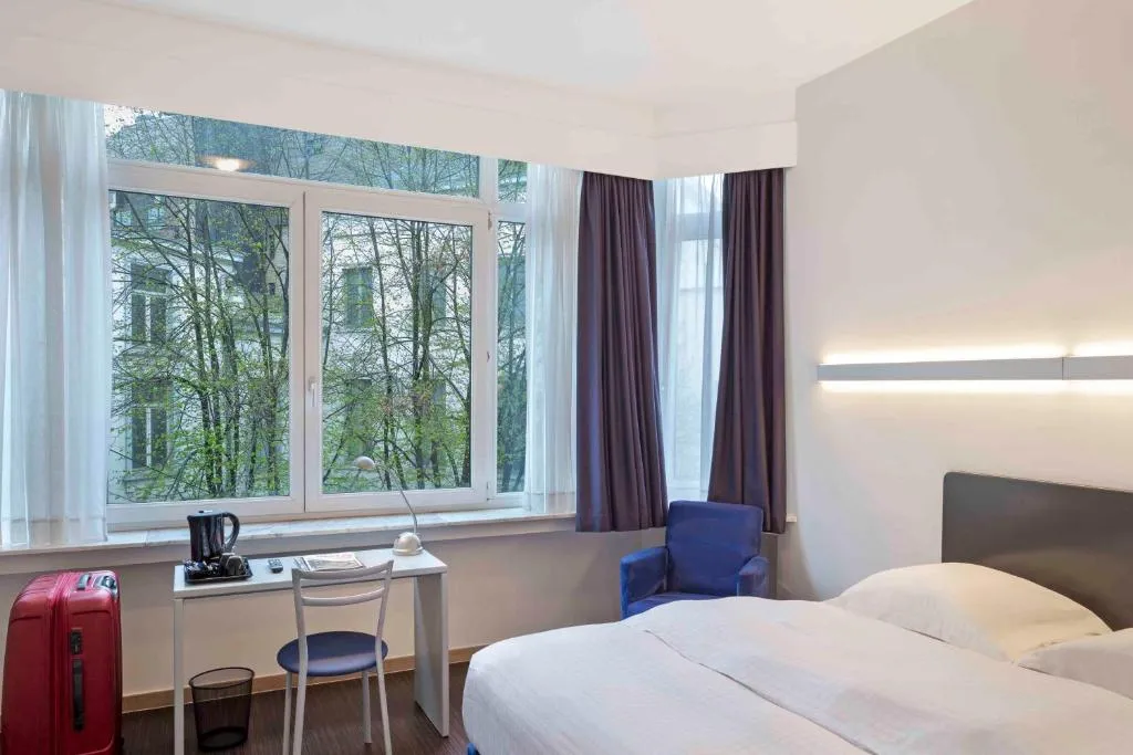 Image of Hôtel Argus by happyCulture