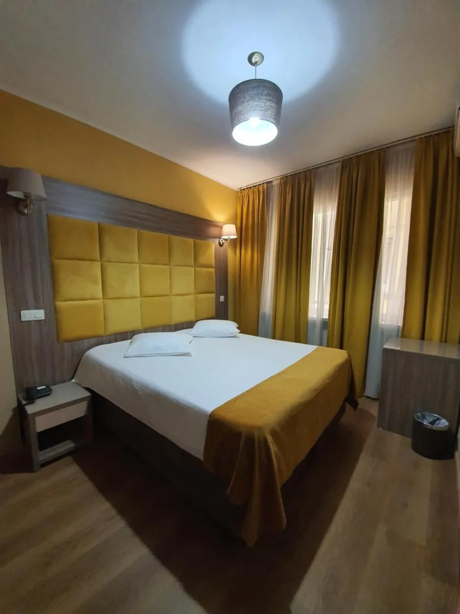 Image 1 of Hotel Midi-Zuid
