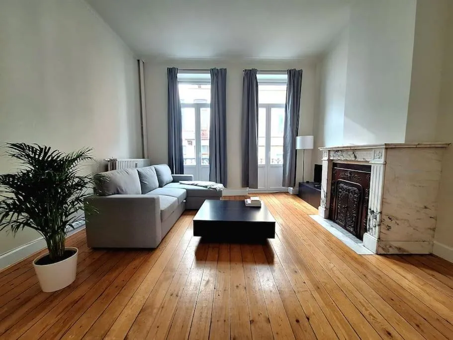 Image 1 of Le Duplex-suite Joséphine