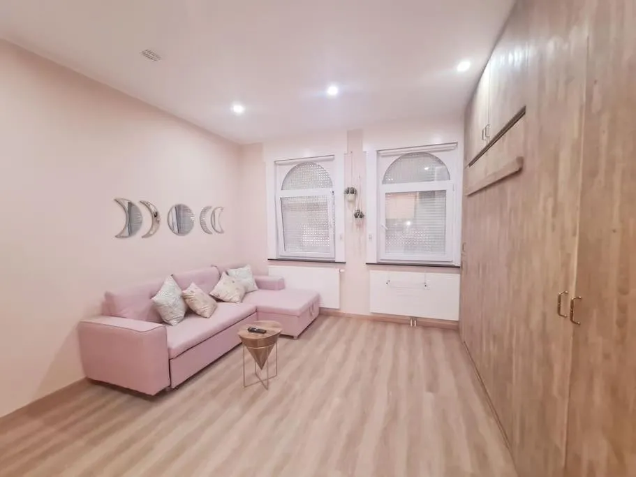Image of Magnolia Pink Studio New and fully equipped